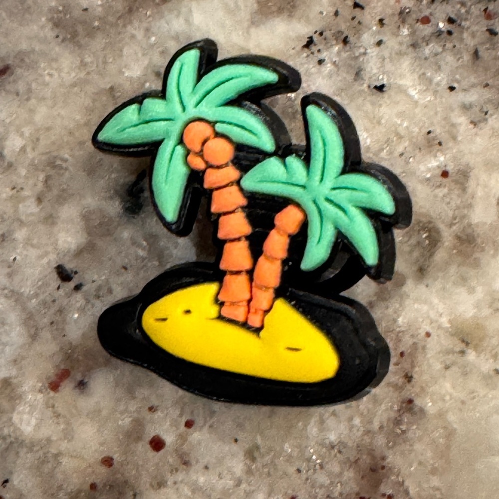CROCS Palm Tree Jibbitz in Green and Yellow